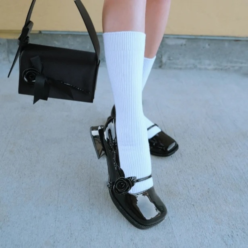 Shushu Tong collaboration with Charles & Keith shoes. Size 9. Brand new.